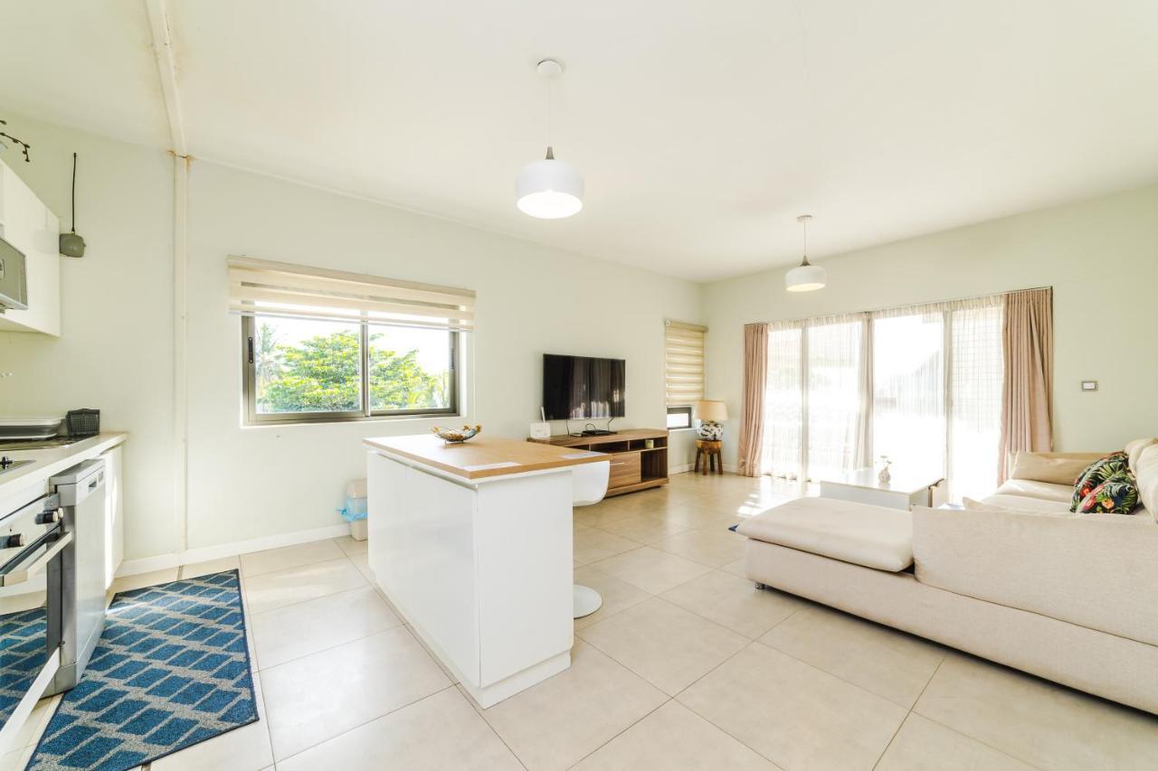 Beachcove Apartment 9 In Pereybere Pereybere Beach Exterior foto